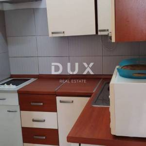 NOVI VINODOLSKI - kuća u mirnom predjelu s 5 apartmana