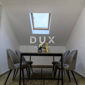 NOVI VINODOLSKI - kuća / villa 1134m2 s apartmanima s panoramskim pogledom na more i bazenom + okućnica 1750m2