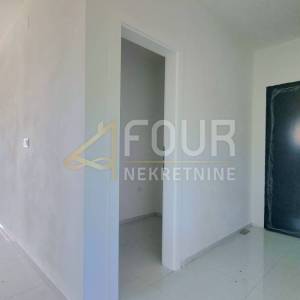 Novi Vinodolski, novogradnja, 2s+db, 61.52m2, lođa