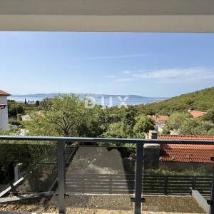 NOVI VINODOLSKI, POVILE - Dvosobni apartman u novogradnji!