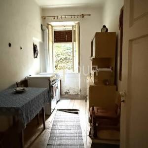 Novi Vinodolski, samostojeća kuća 200m od mora