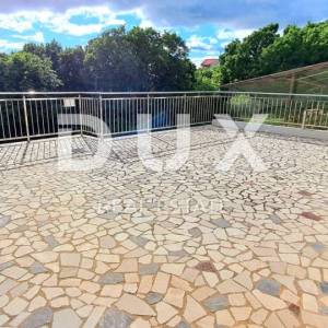 NOVI VINODOLSKI, SMOKVICA - Kuća blizu mora