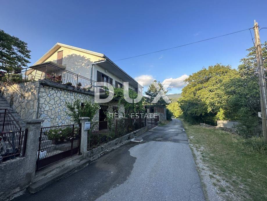 NOVI VINODOLSKI, ZALEĐE, kuća s velikim potencijalom, PRILIKA