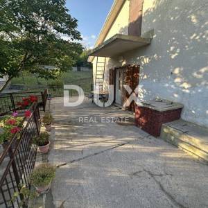 NOVI VINODOLSKI, ZALEĐE, kuća s velikim potencijalom, PRILIKA