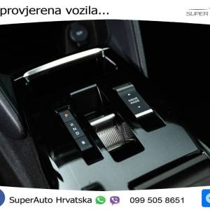 NOVO Citroen E-C4 Electric Shine 136 KS, ACC+KAM+HEAD+VIRT+NAVI