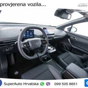 NOVO MG 4 64 kWh Luxury 204 KS, LED+ACC+ASIST+360+NAVI+PDC