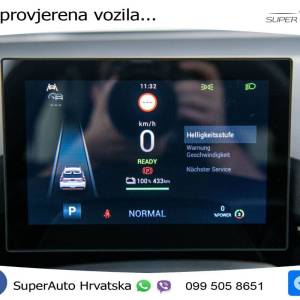 NOVO MG 4 64 kWh Luxury 204 KS, LED+ACC+ASIST+360+NAVI+PDC