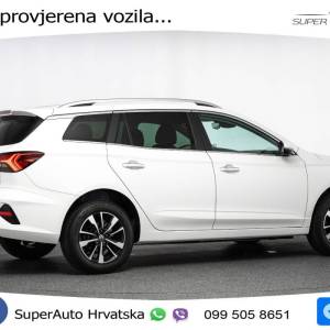 NOVO MG 5 61 kWh Long Range Comfort 156 KS, ACC+KAM+GR SJED+VIRT+NAVI