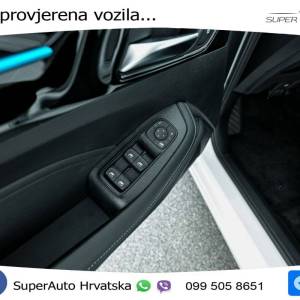 NOVO MG 5 61 kWh Long Range Comfort 156 KS, ACC+KAM+GR SJED+VIRT+NAVI