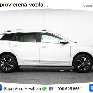 NOVO MG 5 61 kWh Long Range Comfort 156 KS, ACC+KAM+GR SJED+VIRT+NAVI
