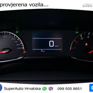 NOVO Peugeot 2008 1.2 PureTech Style 101 KS, LED+TEM+NAVI+KLIMA+16"