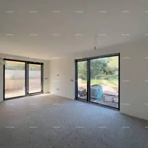 Novo! Prodaja stana sa vrtom i parkirnim mjestom, u novom stambenom projektu, Volme!