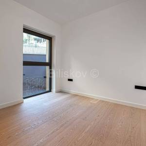 Novogradnja, Ribnjak, četverosoban stan, loggia, GPM
