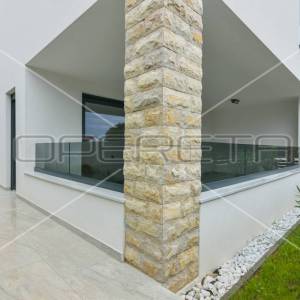 Novogradnja u Murteru: prizemlje, lođa, kvalitetna gradnja, 109 m2