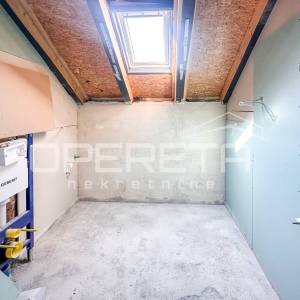 Novogradnja u Stivašnici, stan s tri terase i pogledom na more, 146 m2