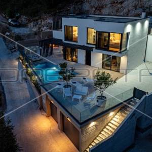 Novoizgrađena moderna vila s otvorenim pogledom na more i okolinu, Vela Luka