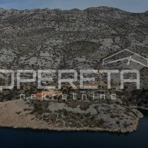 NVESTICIJSKO ZEMLJIŠTE – PRVI RED DO MORA, TURISTIČKA NAMJENA
