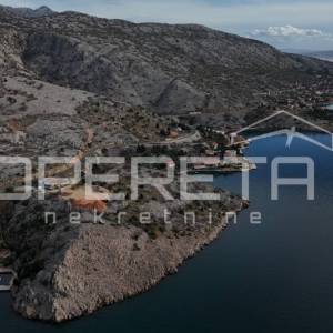 NVESTICIJSKO ZEMLJIŠTE – PRVI RED DO MORA, TURISTIČKA NAMJENA
