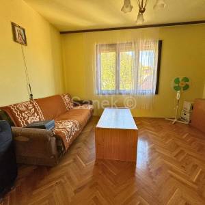 Obiteljska kuća u Podvrhu