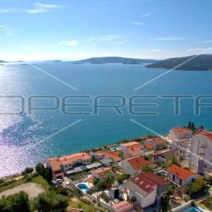 Obiteljski hotel sa 18 soba, Trogir, Seget Vranjica, 1.144 m2