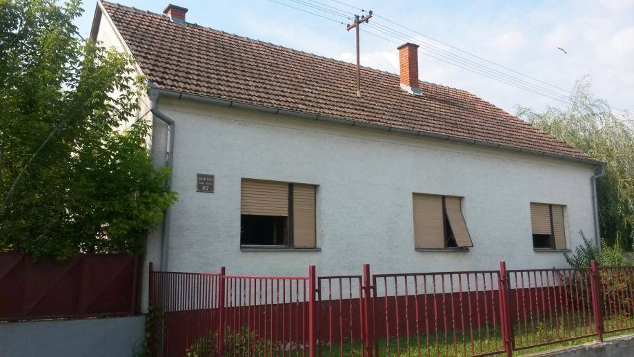 Obiteljsko imanje Gundinci