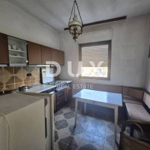 OBOROVO, NOVAKI OBOROVSKI -  kuća sa velikim potencijalom