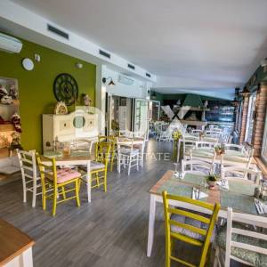 OGULIN, JASENAK - Šarmantan mini hotel u srcu prirode, 300m2 