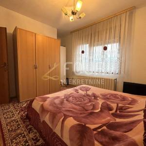 Ogulin, kuća s dva stana, 215.55m2