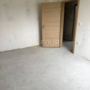 Ogulin, novogradnja, samostojeća kuća s okućnicom