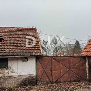 OGULIN,TOUNJ- Veliko imanje s kućom, gospodarskim objektima i šumom