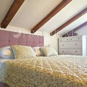 Okolica Šila, renovirana kamena kuća s bazenom!