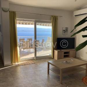 Omiška rivijera,Ruskamen - apartmanska kuća