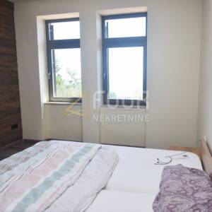 Opatija, 110m2, 3skl, prekrasan pogled na more