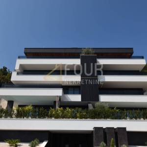 Opatija, 112.28m2, luksuzan stan, 3s+db, velika lođa, pogled na more
