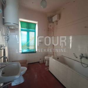 Opatija, 130m2, 4s+db, stan u strogom centru!