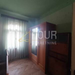 Opatija, 130m2, 4s+db, stan u strogom centru!