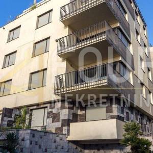 Opatija, 144.70m2, 3s+db, lođa i balkon, 100m od mora