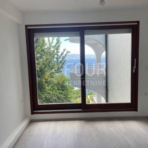 Opatija, 170.45m2, 2s+db, 3 terase, balkon, pogled, parking