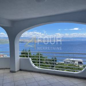 Opatija, 170.45m2, 2s+db, 3 terase, balkon, pogled, parking