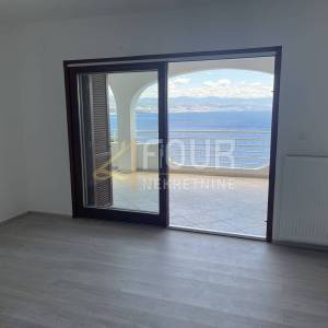 Opatija, 170.45m2, 2s+db, 3 terase, balkon, pogled, parking