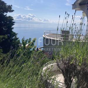 Opatija, 170.45m2, 2s+db, 3 terase, balkon, pogled, parking
