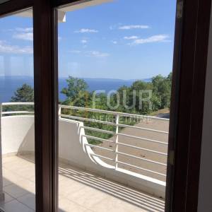 Opatija, 170.45m2, 2s+db, 3 terase, balkon, pogled, parking