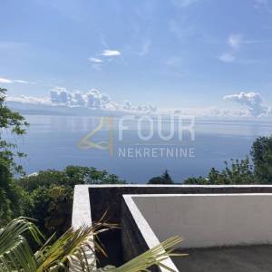 Opatija, 170.45m2, 2s+db, 3 terase, balkon, pogled, parking