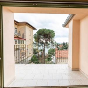 Opatija, 185m2, dvoetažni stan 3s+db, balkon, vrt, pogled na more