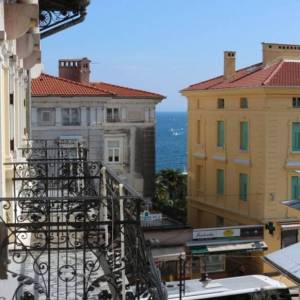Opatija, 3S, 121 m2 2.kat, balkon
