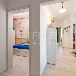 Opatija, 3s+db, 97.70m2, stan s terasom i okućnicom, pogled na more