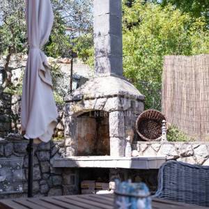 Opatija, 3s+db, 97.70m2, stan s terasom i okućnicom, pogled na more