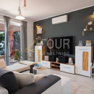 Opatija, 3s+db, 97.70m2, stan s terasom i okućnicom, pogled na more