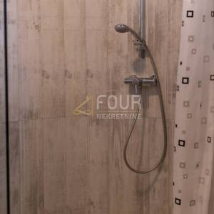 Opatija, 3s+db, 97.70m2, stan s terasom i okućnicom, pogled na more