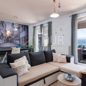 Opatija, 3s+db, 97.70m2, stan s terasom i okućnicom, pogled na more